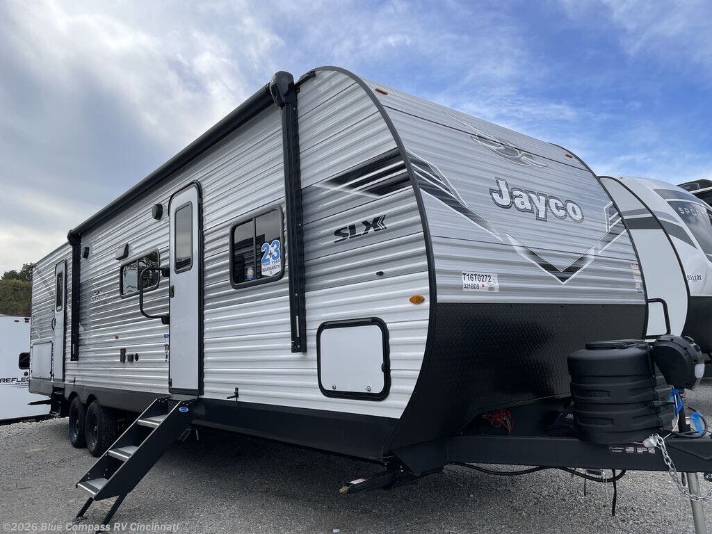 New 2026 Jayco Jay Flight SLX 321BDS available in Cincinnati, Ohio
