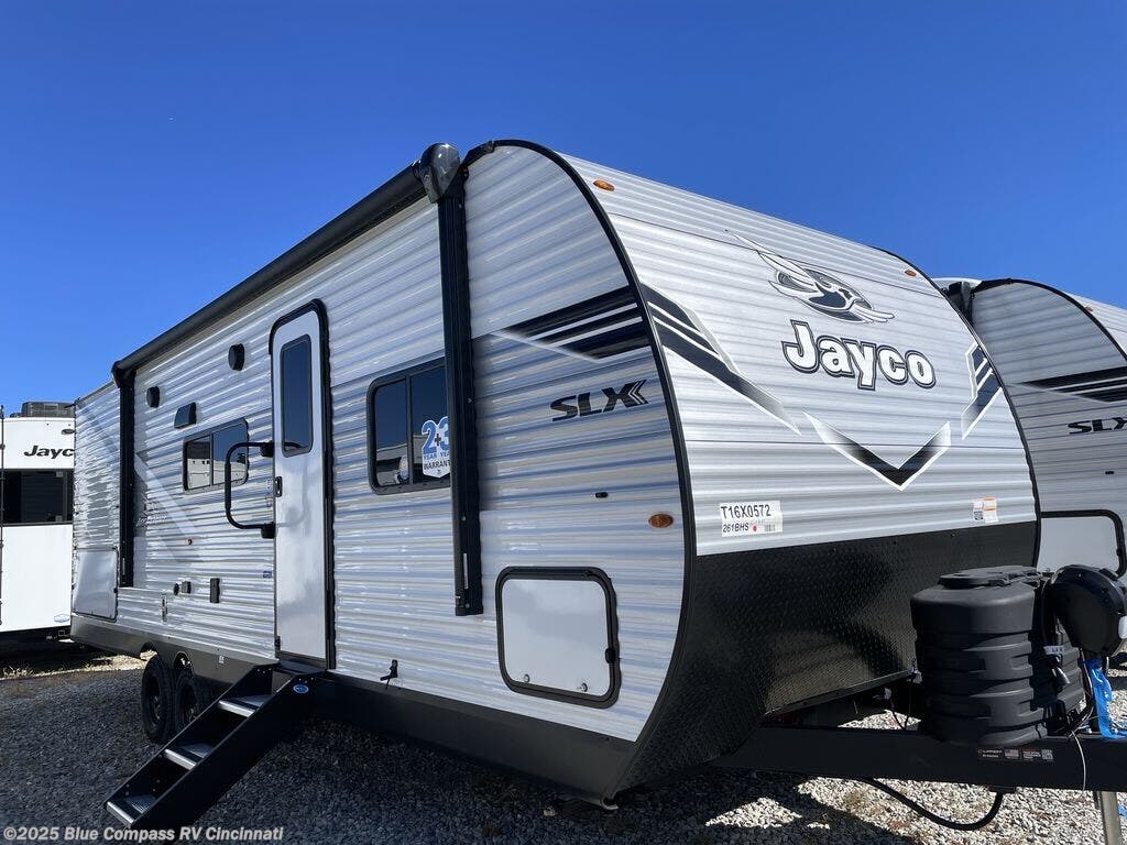 New 2026 Jayco Jay Flight SLX 261BHS available in Cincinnati, Ohio
