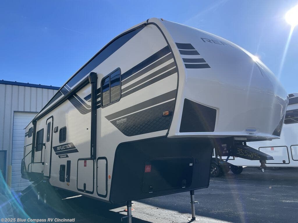New 2026 Grand Design Reflection 100 Series 32BH available in Cincinnati, Ohio