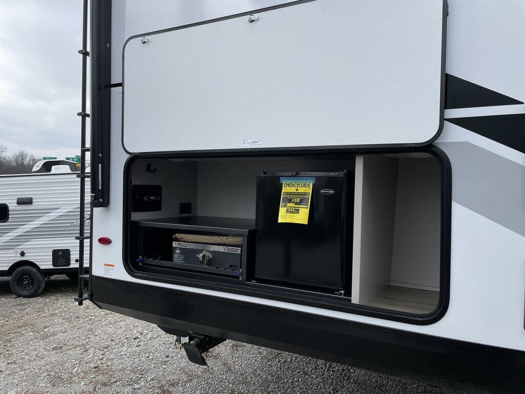 New 2026 Jayco Jay Feather 29QBH available in Cincinnati, Ohio