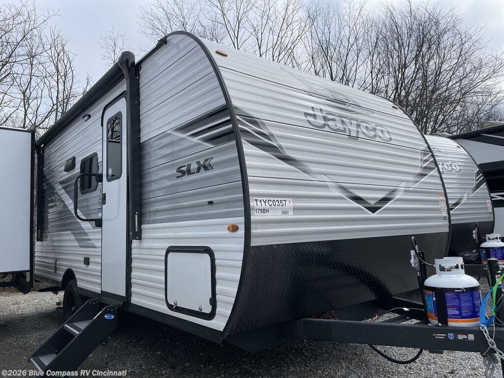 New 2026 Jayco Jay Flight SLX 175BH available in Cincinnati, Ohio