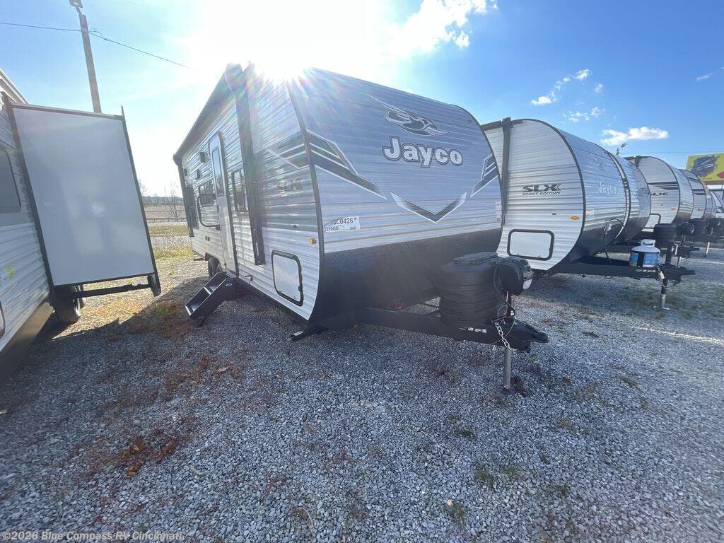 New 2026 Jayco Jay Flight SLX 210QB available in Cincinnati, Ohio