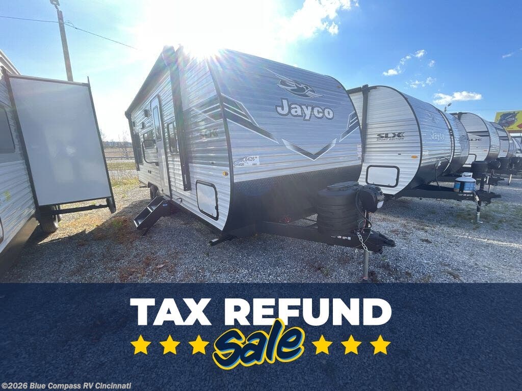 New 2026 Jayco Jay Flight SLX 210QB available in Cincinnati, Ohio