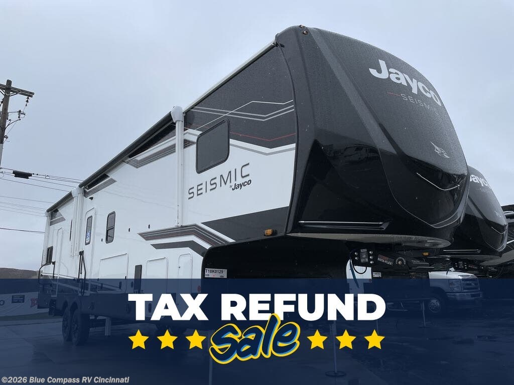 New 2026 Jayco Seismic 359 available in Cincinnati, Ohio