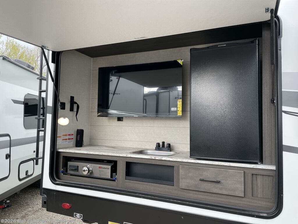 New 2026 Venture RV SportTrek ST271VRB available in Cincinnati, Ohio