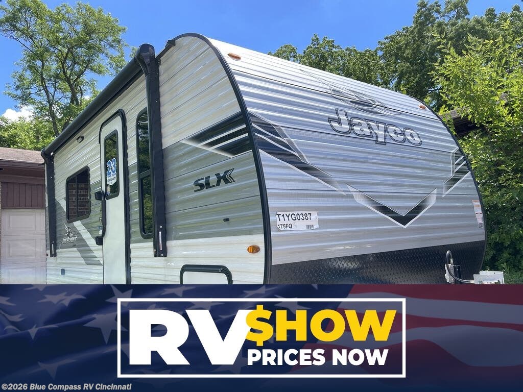 New 2026 Jayco Jay Flight SLX 175FQ available in Cincinnati, Ohio