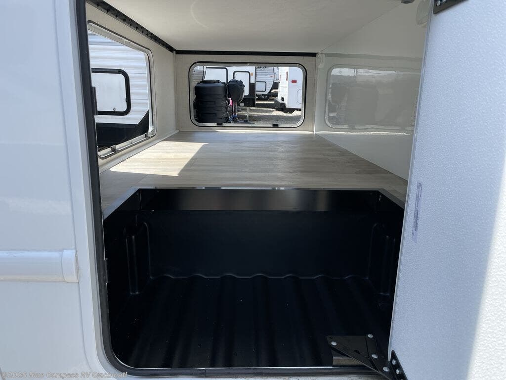 New 2027 Thor Motor Coach Geneva 24VS available in Cincinnati, Ohio