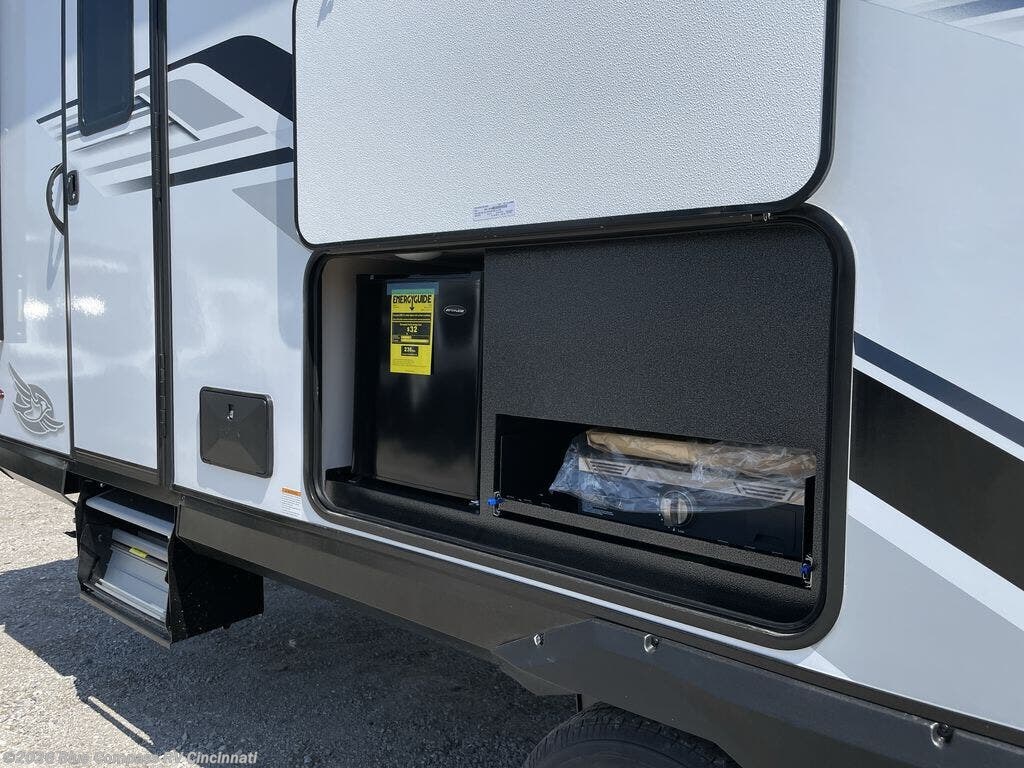 New 2026 Jayco Jay Feather 29BHB available in Cincinnati, Ohio