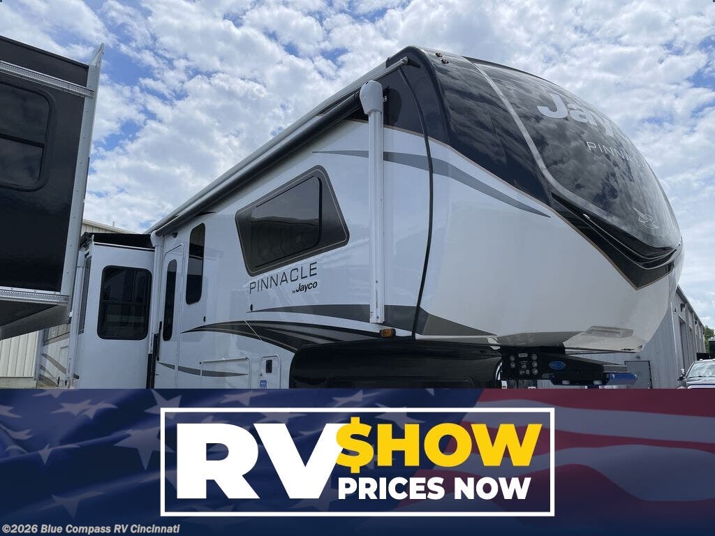 New 2026 Jayco Pinnacle 32RLTS available in Cincinnati, Ohio