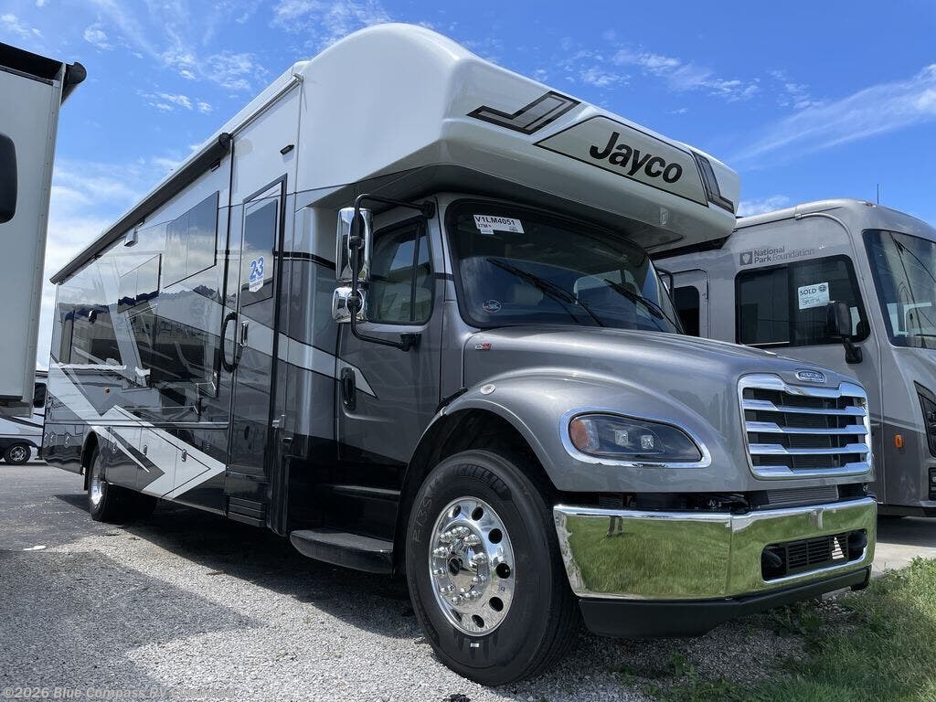 New 2027 Jayco Seneca Prestige 37M available in Cincinnati, Ohio