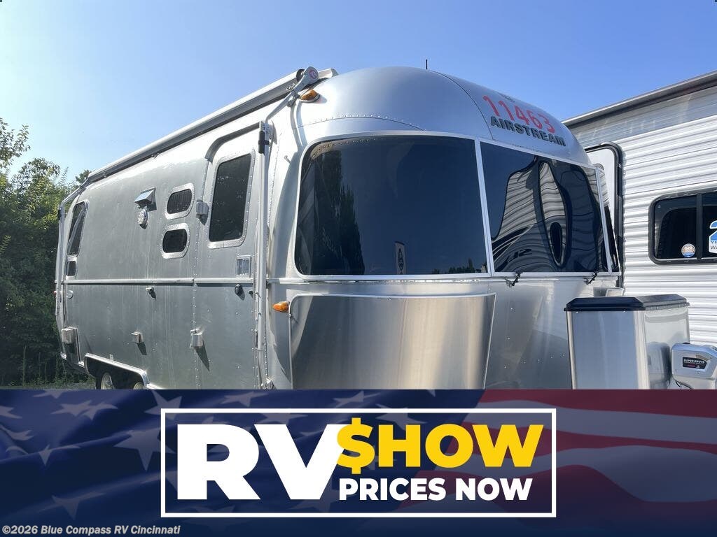 Used 2017 Airstream Flying Cloud 23D available in Cincinnati, Ohio