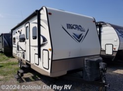 Used 2018 Forest River Flagstaff Micro Lite 25BRDS available in Corpus Christi, Texas