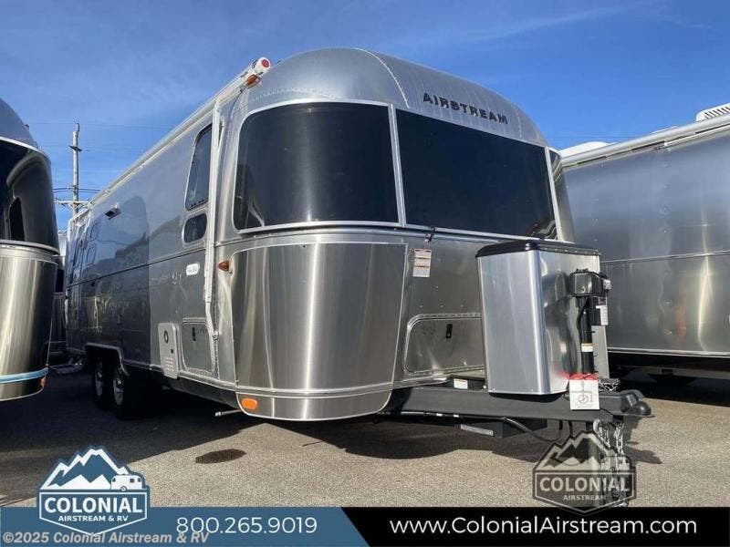 New 2025 Airstream Flying Cloud 25FBT Twin Hatch available in Millstone Township, New Jersey