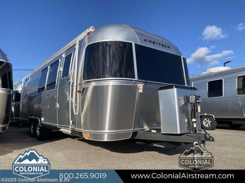 New 2025 Airstream Flying Cloud 28RBQ Queen available in Millstone Township, New Jersey