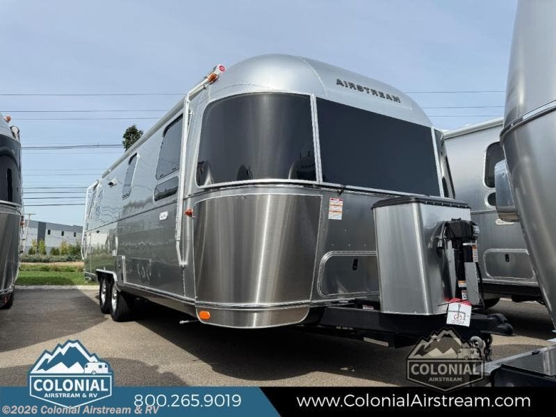 New 2026 Airstream Flying Cloud 27FBQ Queen Hatch available in Millstone Township, New Jersey