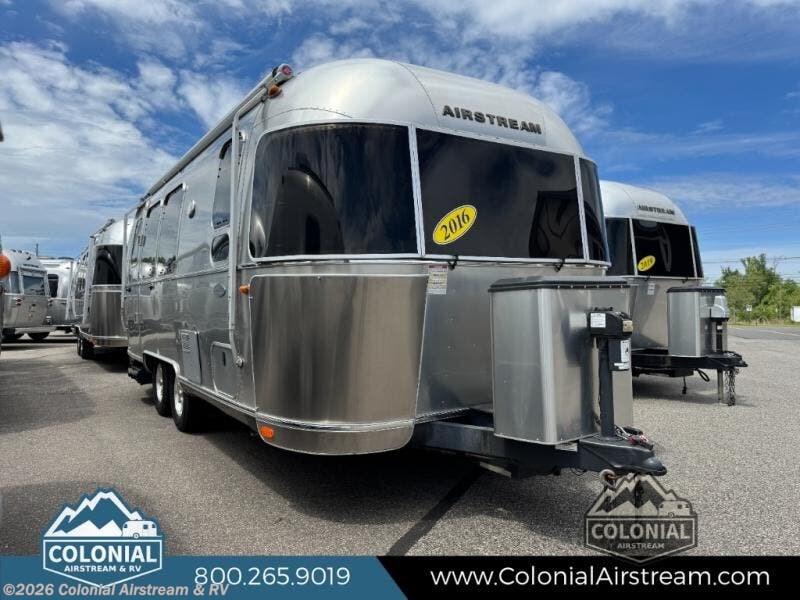 Used 2016 Airstream Flying Cloud 23FBQ Queen available in Millstone Township, New Jersey