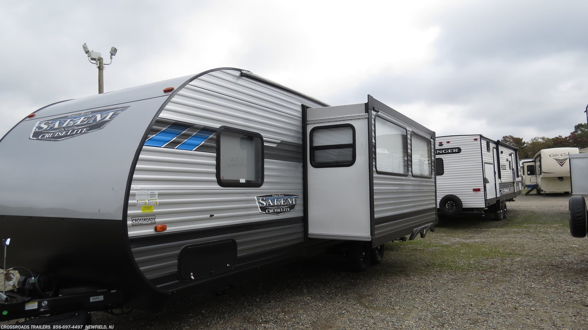 21 Forest River Salem Cruise Lite 263bhxl 8x31 Travel 00 Trailersusa