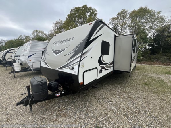 2018 Keystone Passport Ultra Lite Grand Touring East 3290BH available in Newfield, NJ
