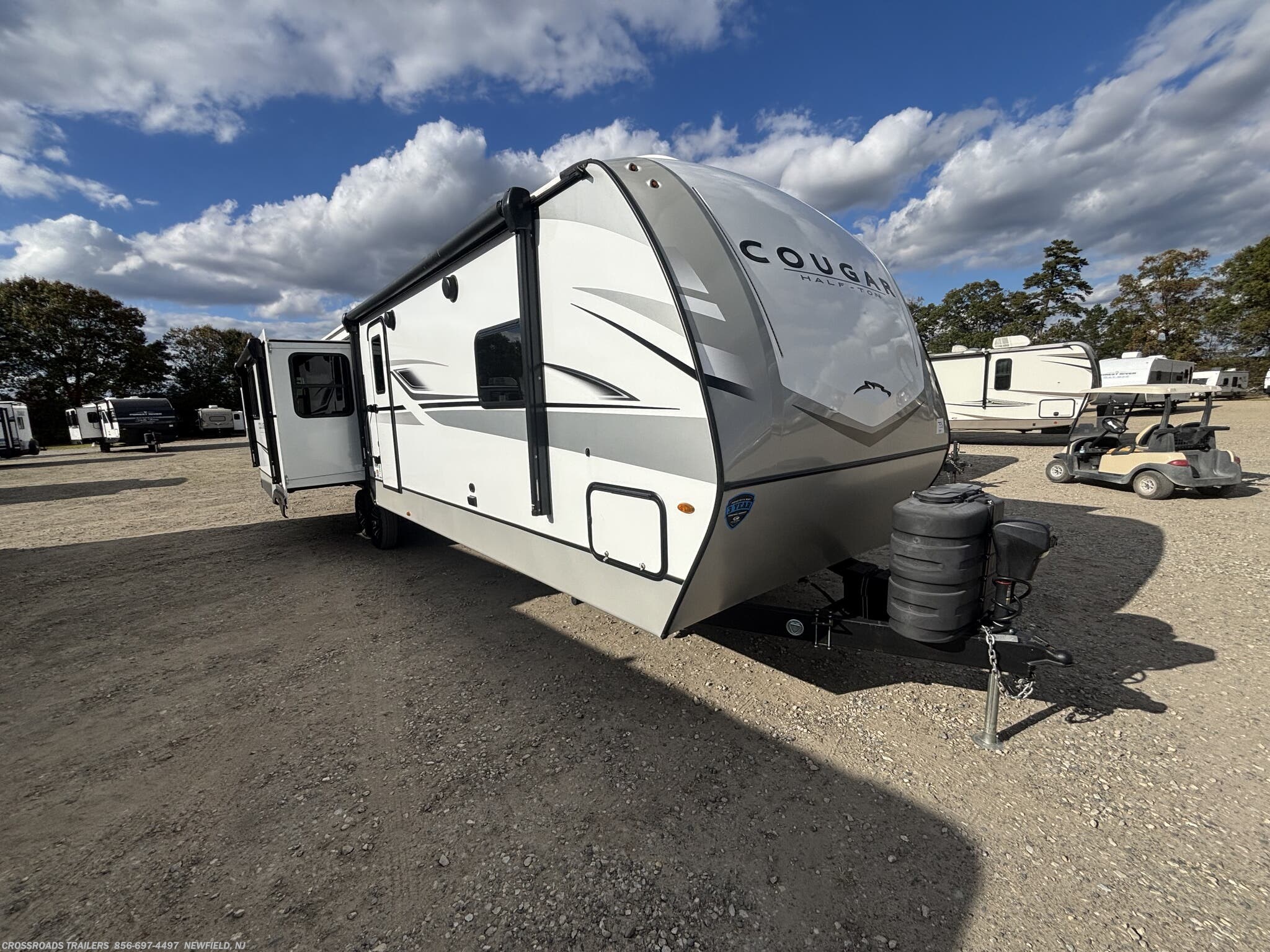 Used 2024 Keystone Cougar Half-Ton 33RLI available in Newfield, New Jersey