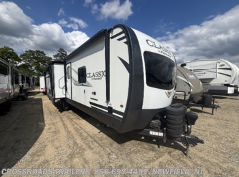 Used 2019 Forest River Flagstaff Classic Super Lite 8320KBS available in Newfield, New Jersey