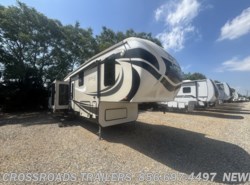 Used 2015 Jayco Pinnacle 36RSQS available in Newfield, New Jersey
