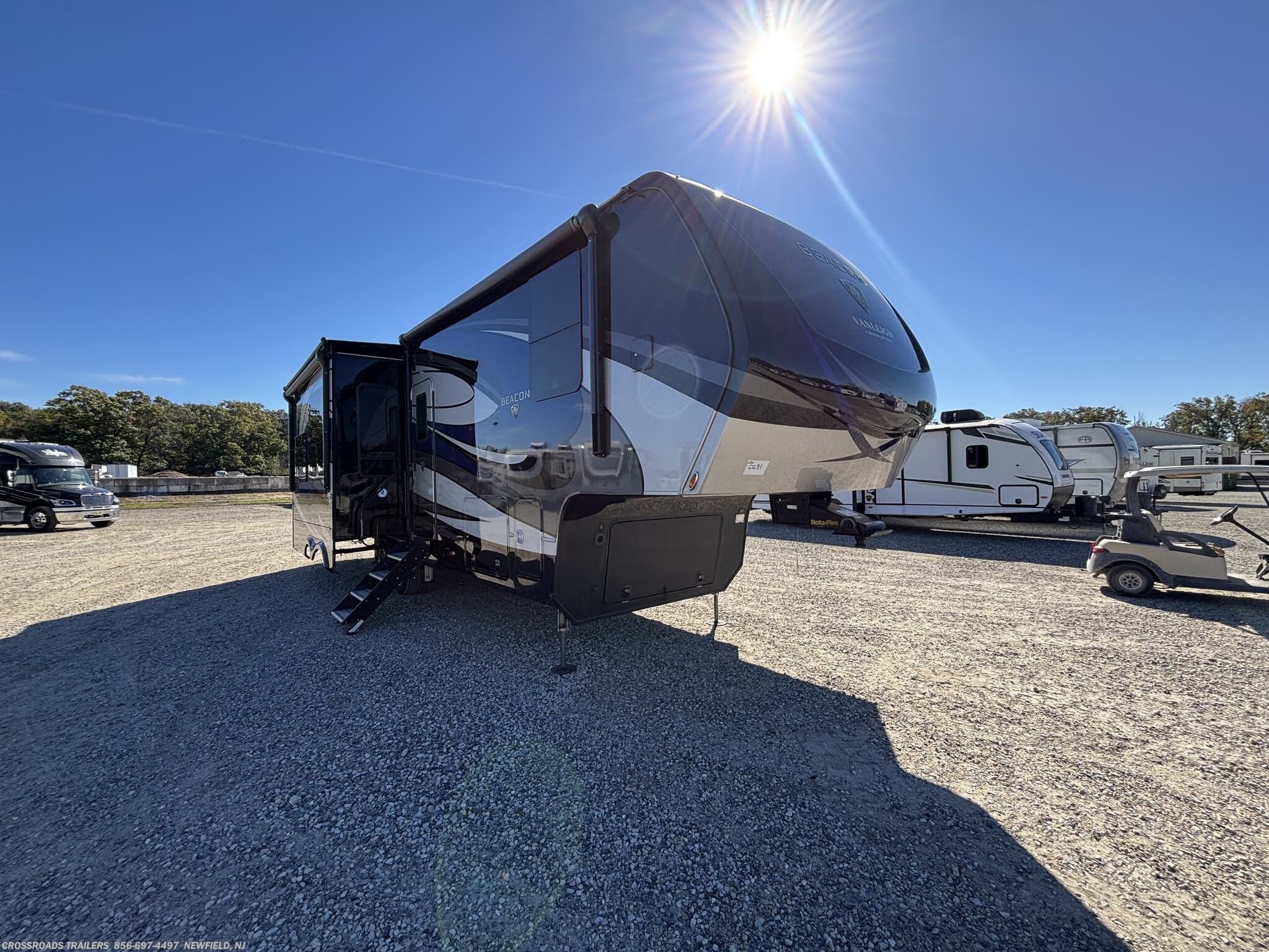 Used 2021 Vanleigh Beacon 34RLB available in Newfield, New Jersey