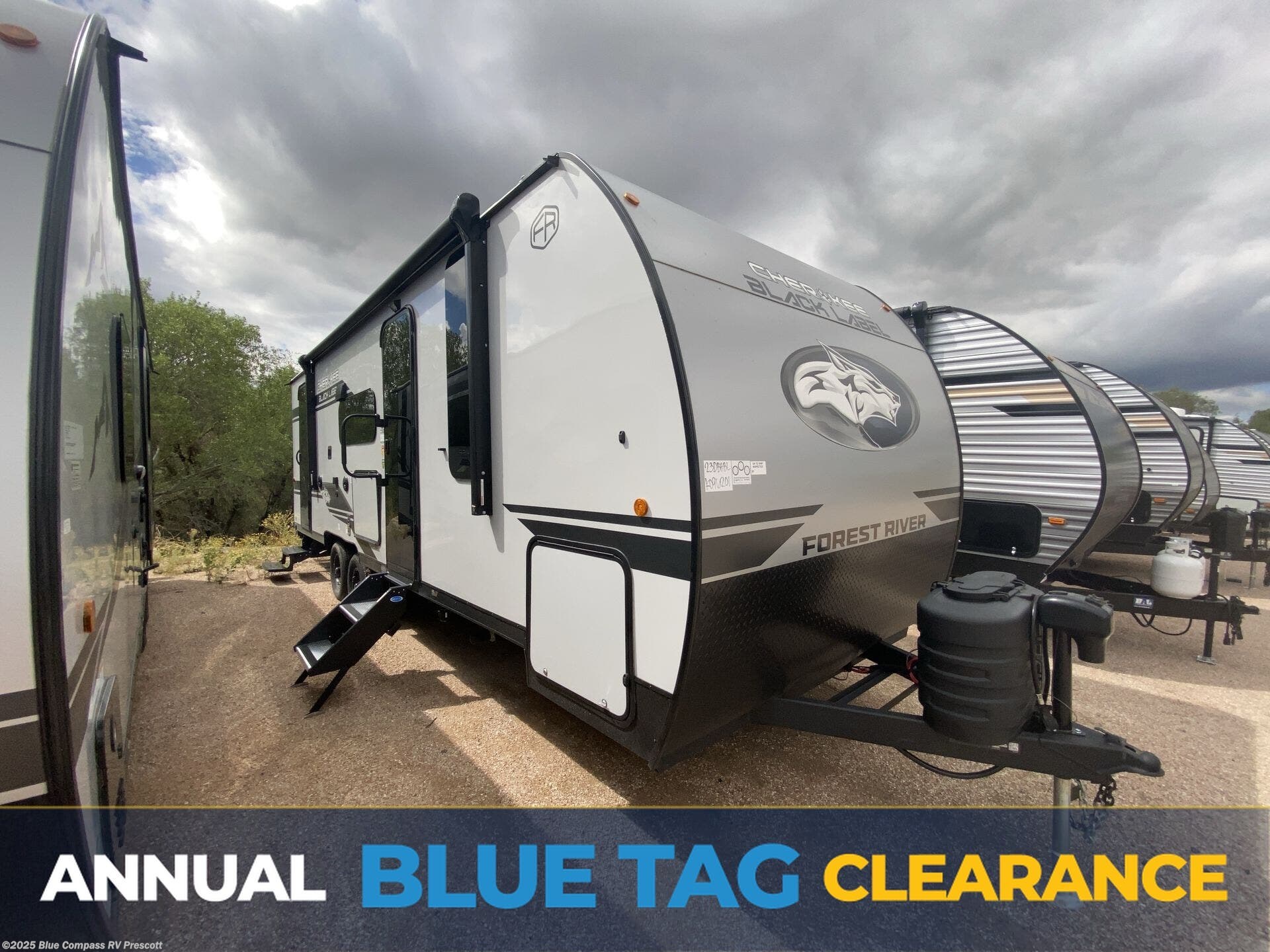 New 2026 Forest River Cherokee Grey Wolf Black Label 23DBHBL available in Prescott, Arizona