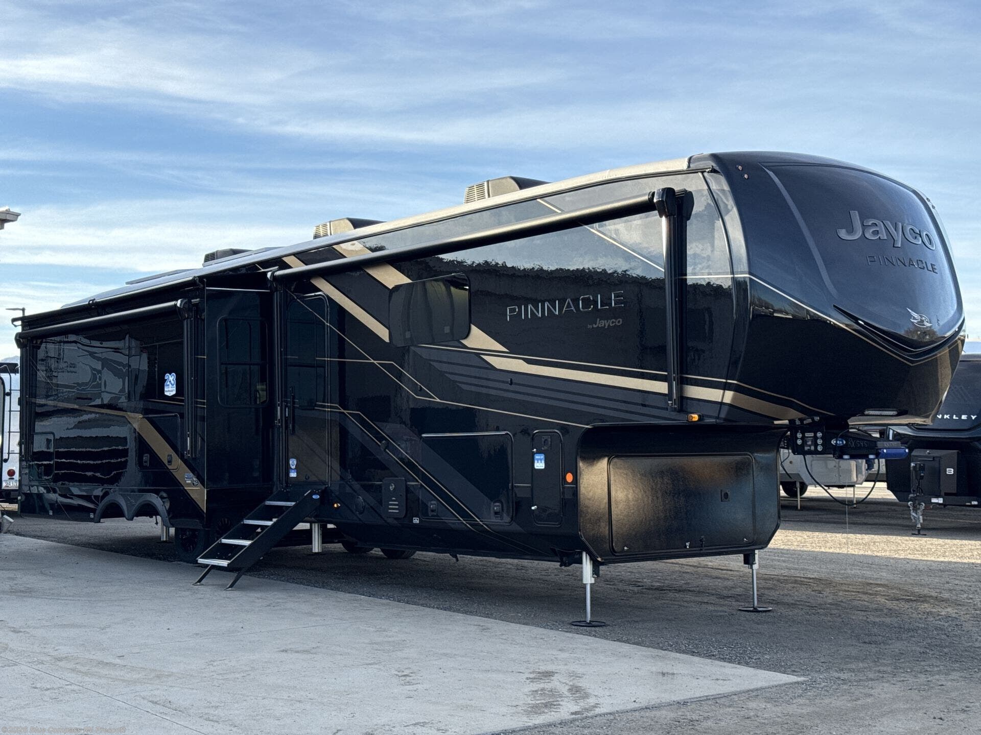 New 2026 Jayco Pinnacle 38FBRK available in Prescott, Arizona
