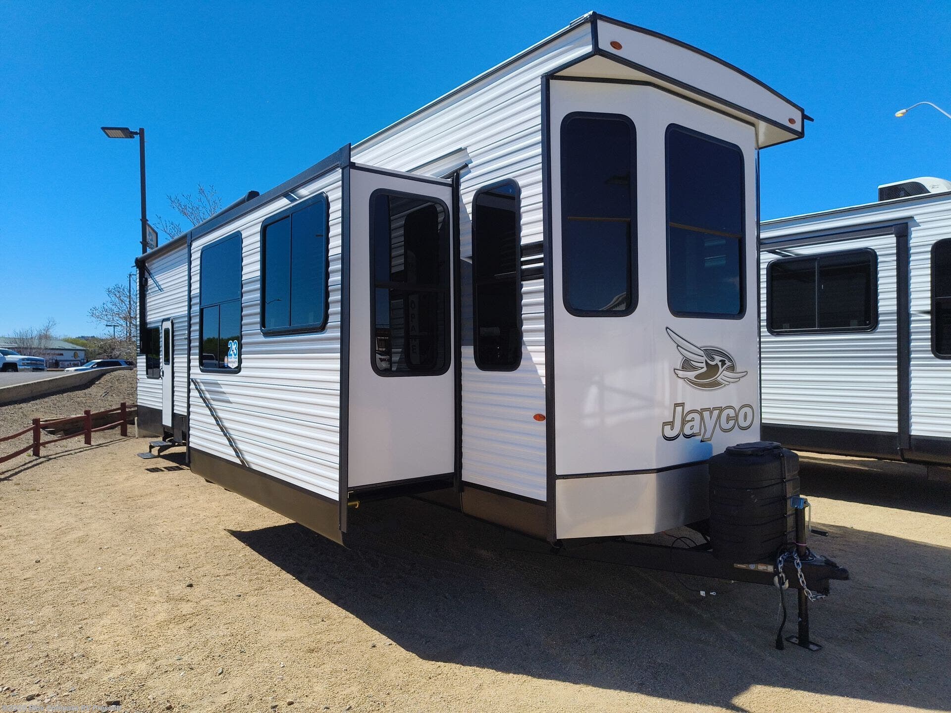 New 2026 Jayco Jay Flight Bungalow 401LOFT DS available in Prescott, Arizona