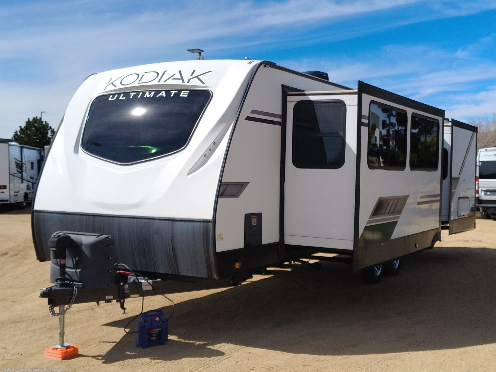 Used 2022 Dutchmen Kodiak Ultimate 2921FKDS available in Prescott, Arizona
