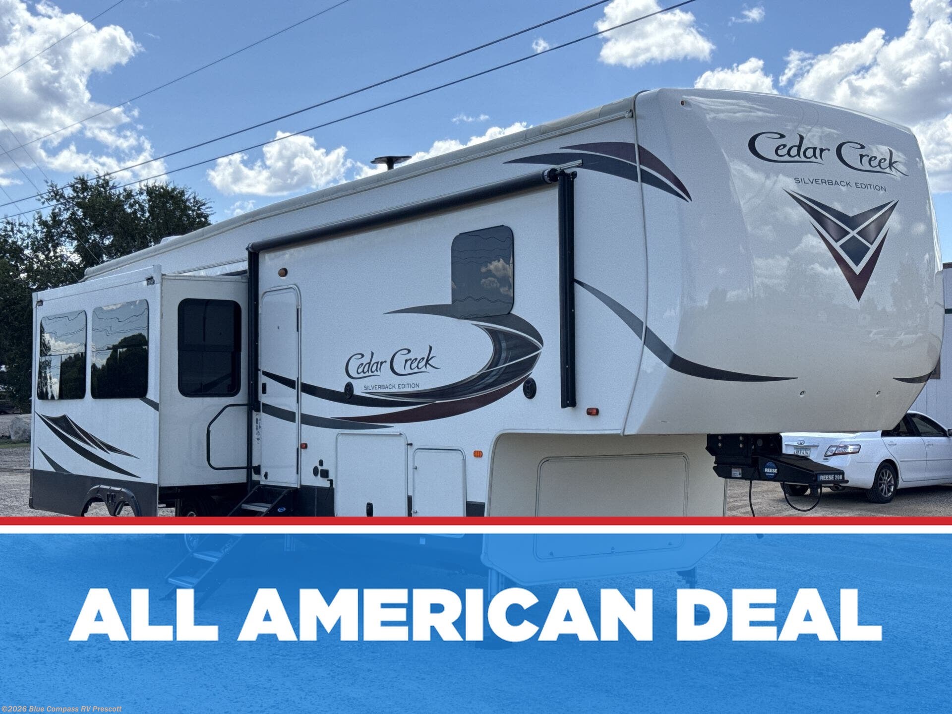 Used 2019 Miscellaneous  Cedar Creek Silverback 31IK available in Prescott, Arizona